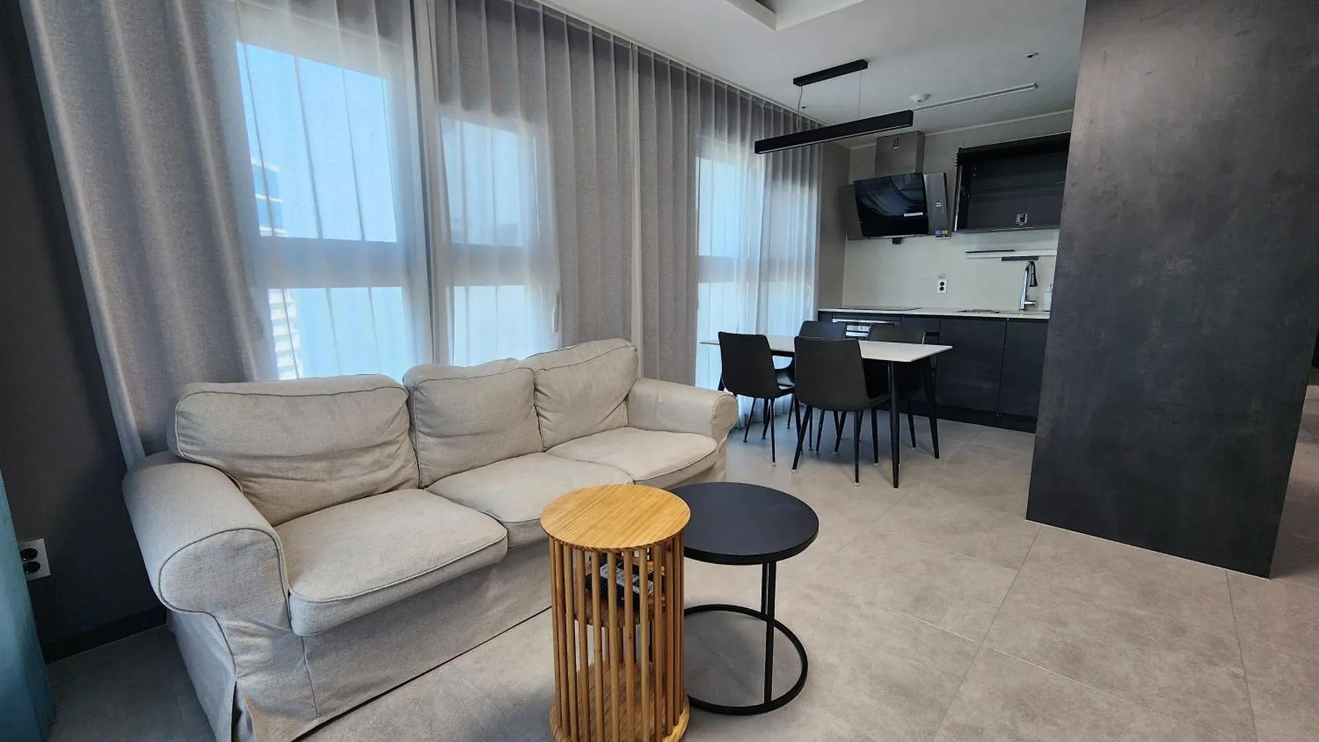 Soyou Osiria Residence Busan 0*,